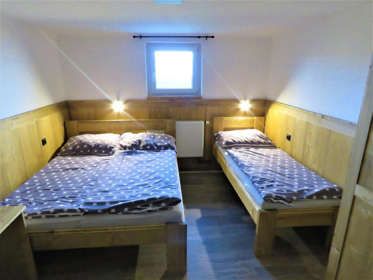 Bouda Na Plani - Horska Bouda Hostel ชปินด์เลอรูฟ มลิน ภายนอก รูปภาพ